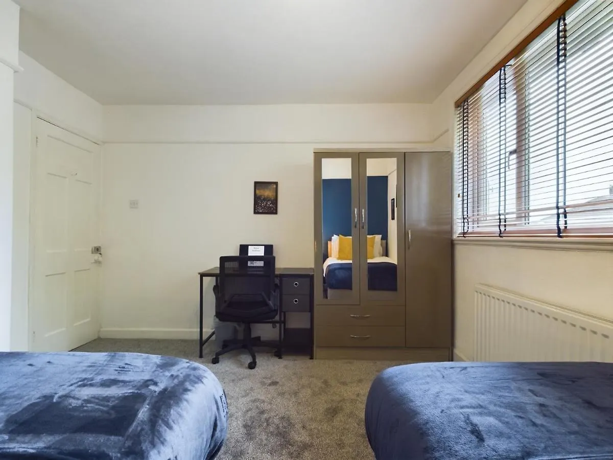 Home In Greater Manchester 0*,